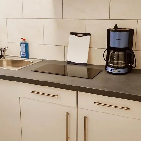 Othman Goettinger Strasse 63 1 Og L *